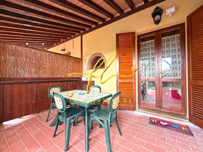 Appartamento bilocale in vendita in Riparbella