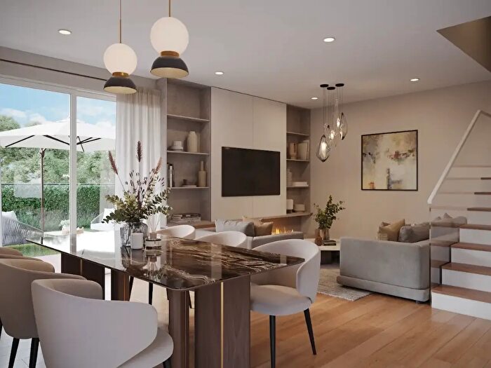 Casa con 5 locali in vendita in Tosco Romagnola, Cascina