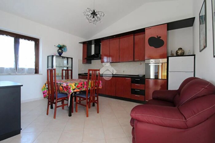 Appartamento trilocale in vendita in Villaggio Seleno, Isola Di Capo Rizzuto