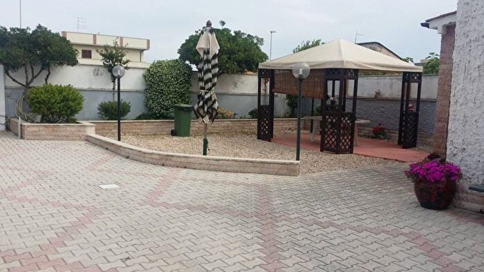 Casa trilocale in affitto in Viale delle Meduse, Isola Sacra, Fiumicino