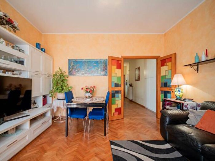 Appartamento trilocale in vendita in Viale dei Mille, Reggio Emilia