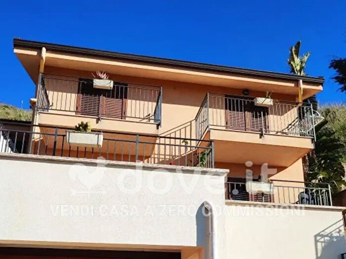 Casa con 5 locali in vendita in Via Regione Siciliana a, Monreale