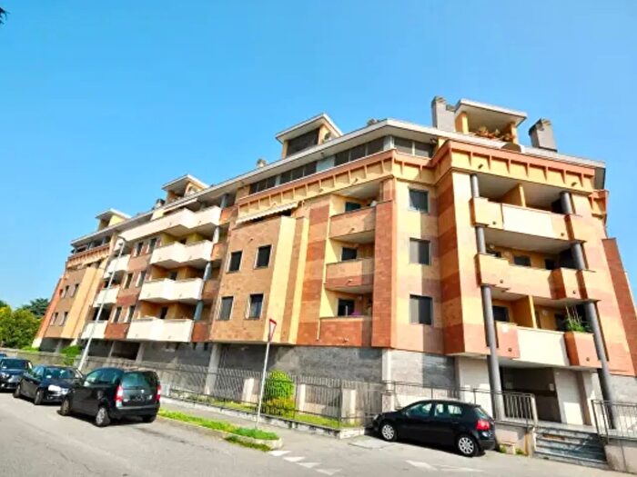 Appartamento bilocale in affitto in Viale Alberto Pisani Dossi, Novara