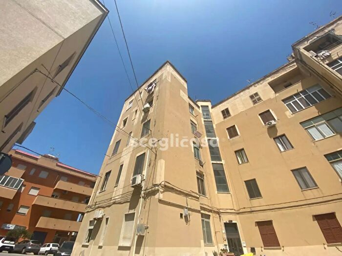 Appartamento trilocale in vendita in Largo Ilio, Trapani