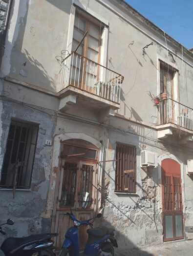 Casa quadrilocale in vendita in Catania