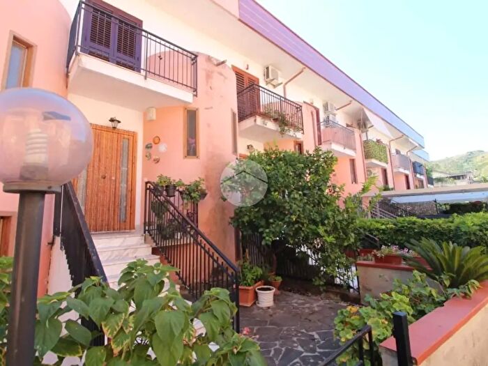 Casa trilocale in vendita in Via Madonna del Carmine, Agropoli