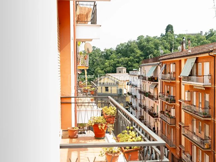 Appartamento trilocale in vendita in Canepina