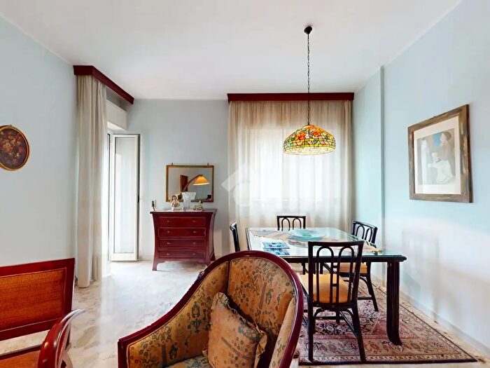 Appartamento quadrilocale in vendita in Viale Risorgimento, Brindisi