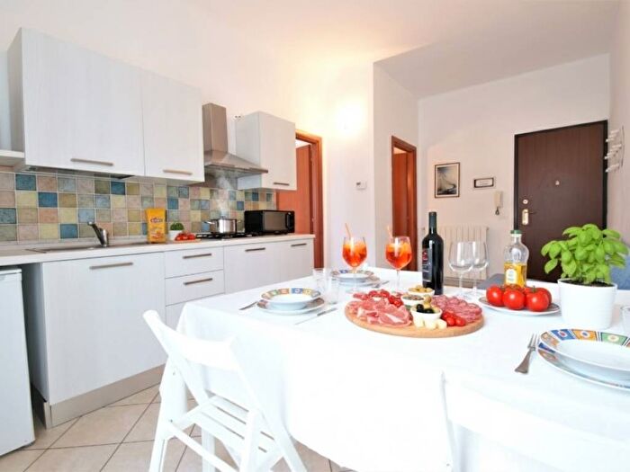 Appartamento bilocale in affitto in Via Privata SantAntonio, Porto Maurizio, Imperia