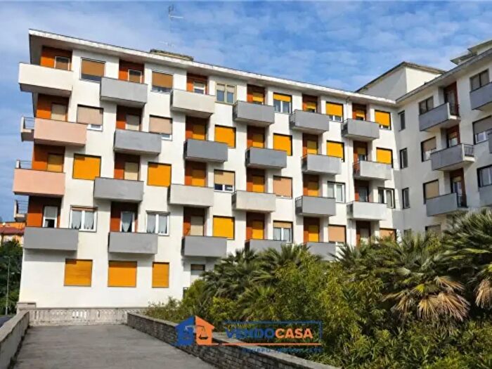 Appartamento con 5 locali in vendita in Via Giuseppe Verdi, Imperia