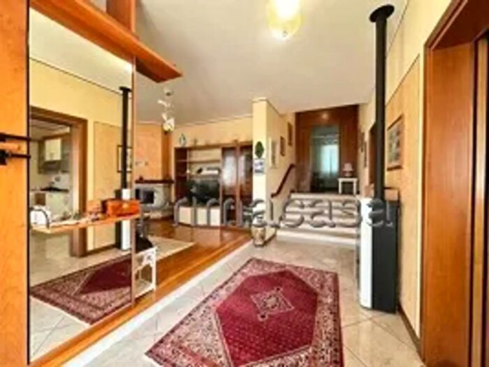 Casa con 10 locali in vendita in Corso della Vittoria, Legnago