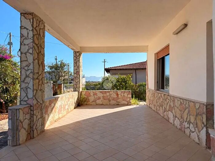 Casa quadrilocale in vendita in Via dei Tamerici, Alcamo