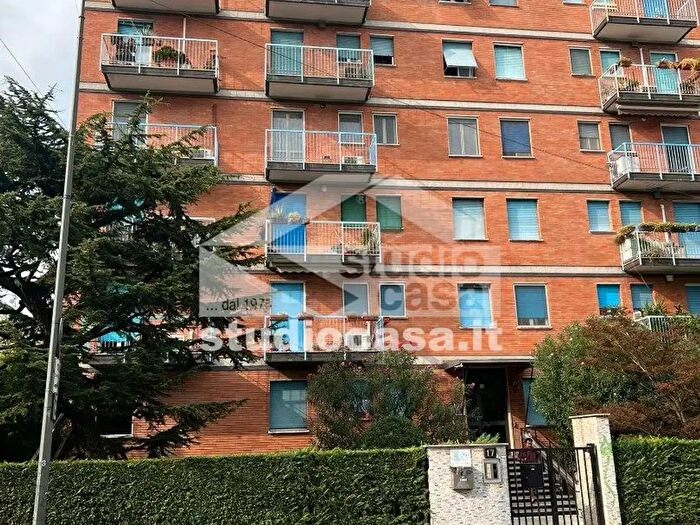 Appartamento bilocale in vendita in Via De La Salle San Giovanni Battista, Milano