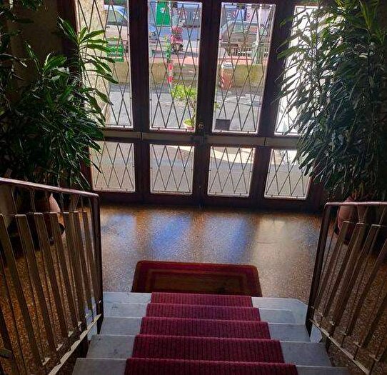 Appartamento trilocale in affitto in Via Del Commercio, Nervi, Genova