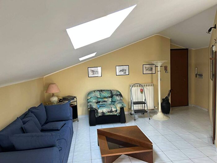 Appartamento trilocale in affitto in Via Giorgio De Chirico Traversa, Saporito, Rende