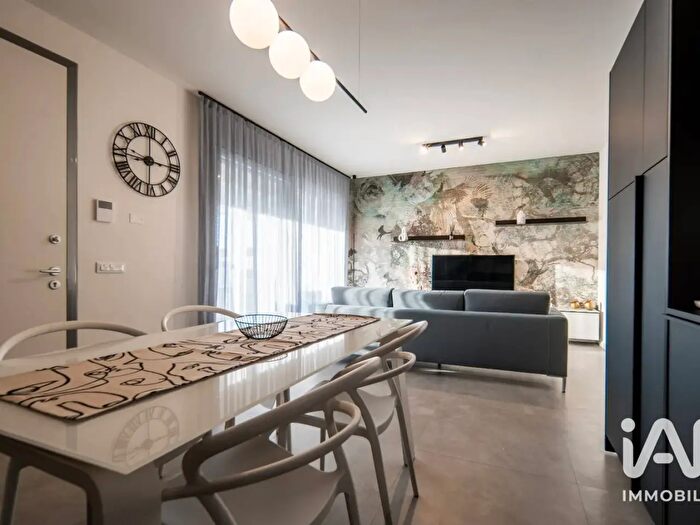 Appartamento trilocale in vendita in Via Forte Laghetto, Peschiera Del Garda