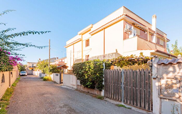 Appartamento trilocale in vendita in Via Valledoria, Fiumicino