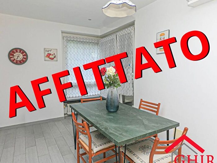 Appartamento trilocale in affitto in Via Rollino, Sestri Ponente, Genova