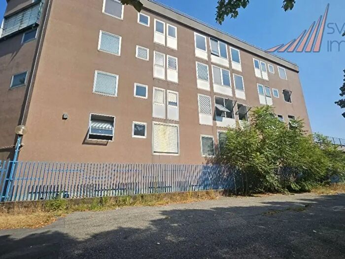 Casa monolocale in vendita in Viale Brianza, Cologno Monzese