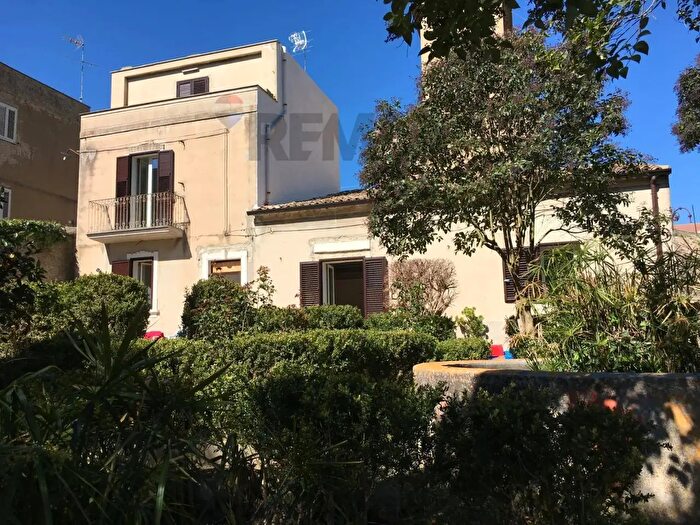 Casa quadrilocale in vendita in Grammichele