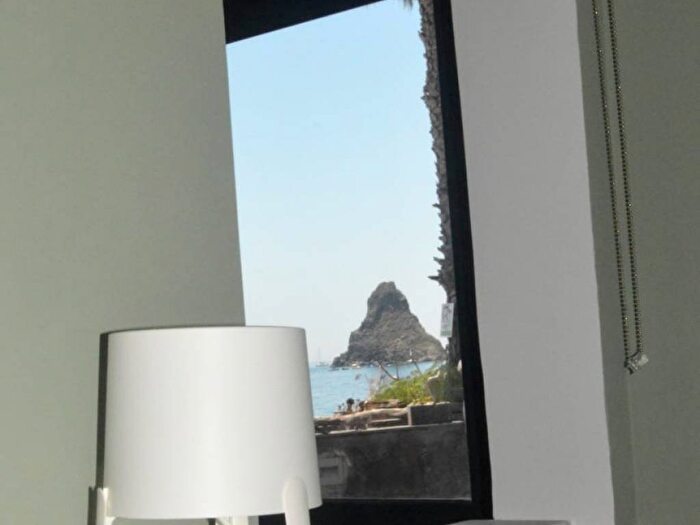 Appartamento bilocale in affitto in Aci Trezza, Aci Castello