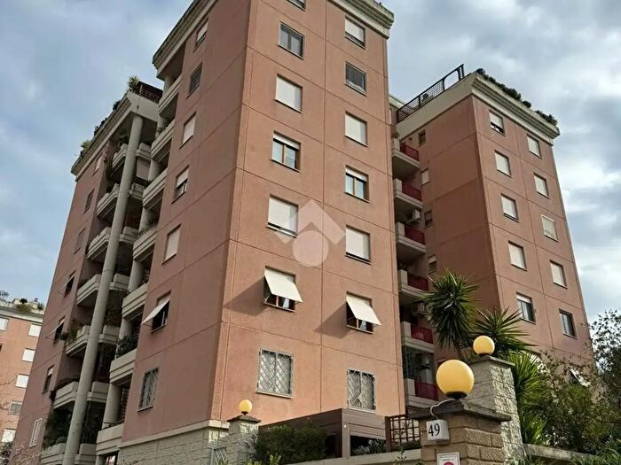 Appartamento quadrilocale in affitto in Via dellOrsa Maggiore, Roma