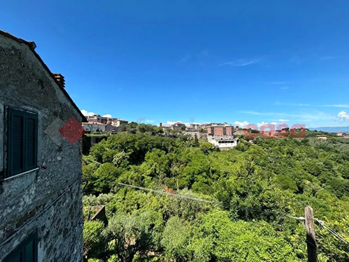 Appartamento con 7 locali in vendita in Via Giminiani, Anagni