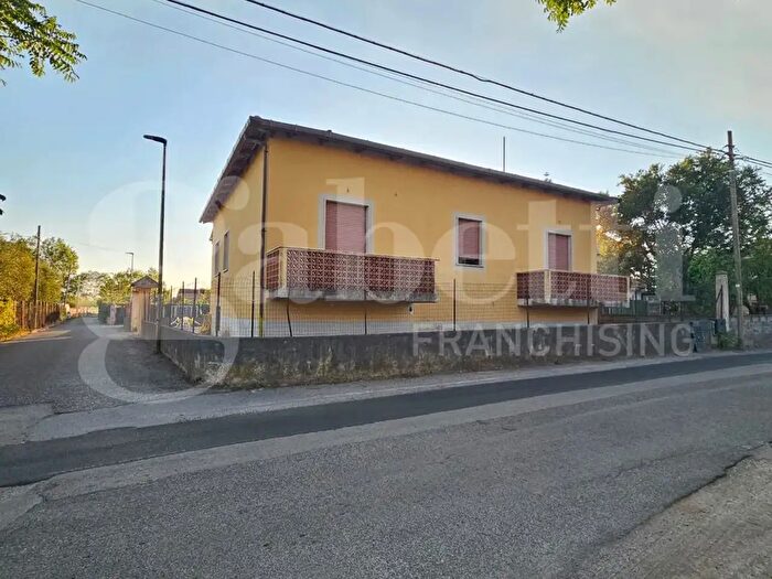 Casa con 5 locali in vendita in Via Fiume Lao, Scalea