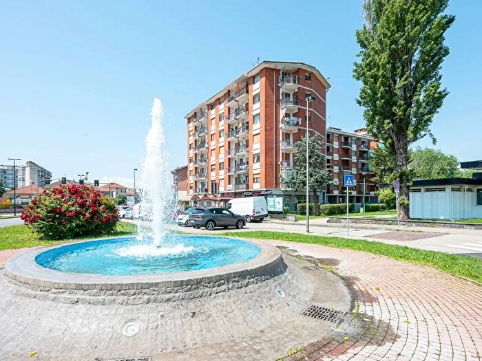 Appartamento trilocale in vendita in Strada Torino, Beinasco