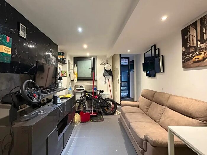 Appartamento monolocale in vendita in Vico Amandorla, Genova