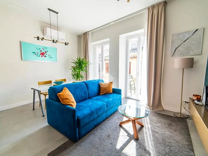 Appartamento bilocale in affitto in Via Saffi, Viterbo