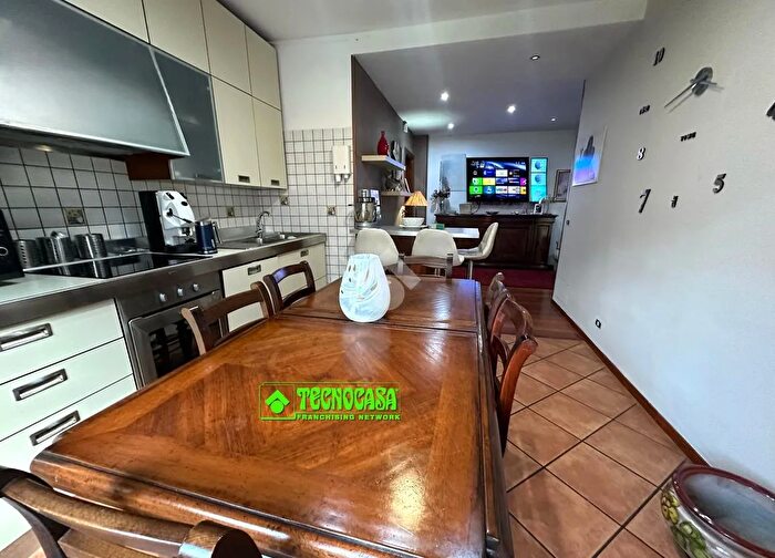 Appartamento trilocale in vendita in Via Montevergine, Ospedaletto DAlpinolo