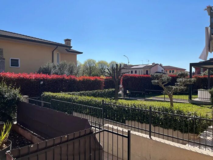 Appartamento trilocale in vendita in Via Alcide De Gasperi, Barbarano Mossano