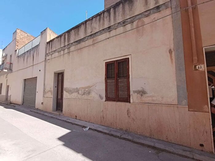 Appartamento trilocale in vendita in Mazara Del Vallo