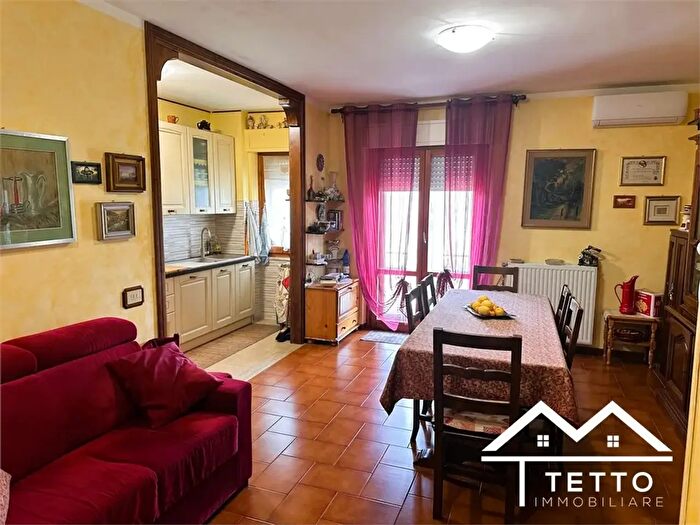 Appartamento quadrilocale in vendita in Via San Biagio, Cantalupo In Sabina