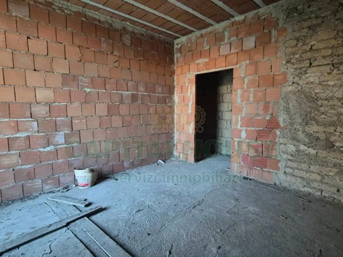 Appartamento trilocale in vendita in Marcianise