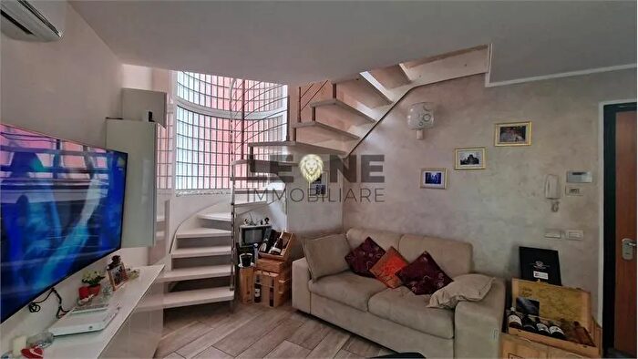 Appartamento con 6 locali in vendita in Vignola