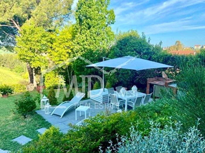 Casa con 6 locali in vendita in Cerreto Guidi