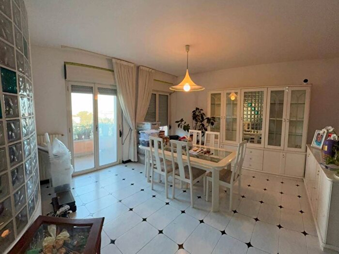 Appartamento con 5 locali in affitto in Via Anton Ludovico Antinori, Centro, Francavilla al Mare