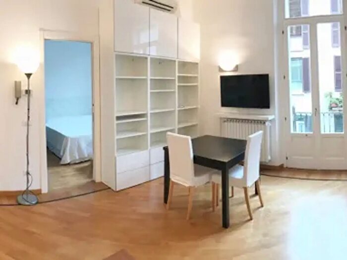 Appartamento bilocale in affitto in Via Orti, Milano