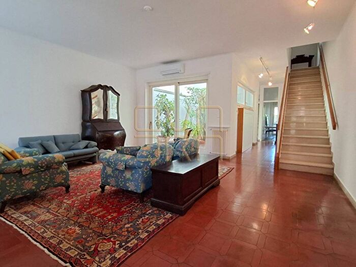 Casa con 6 locali in affitto in Via Eupoli, Casal Palocco, Roma