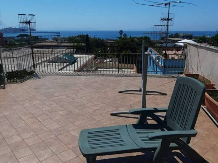 Appartamento monolocale in affitto in Arco Felice, Pozzuoli