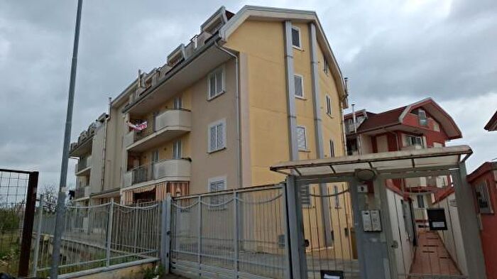 Appartamento trilocale in vendita in Via Dante Alighieri, San Prisco