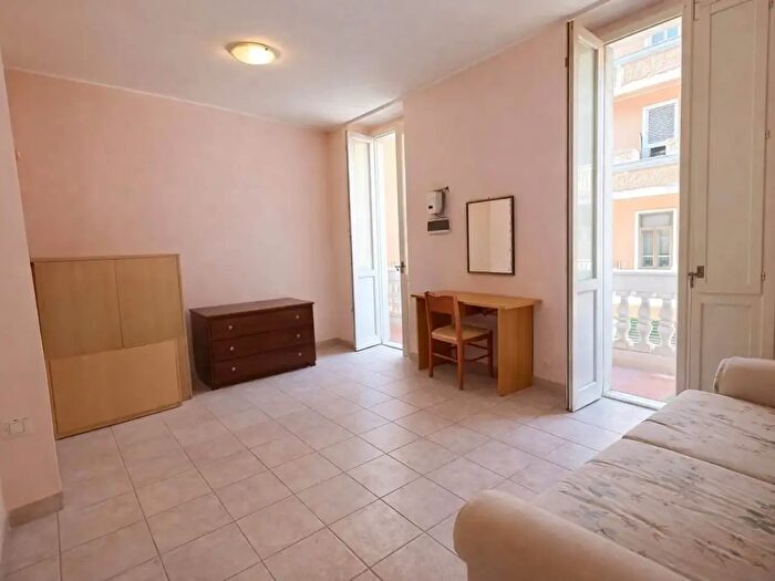 Appartamento trilocale in vendita in Cagliari