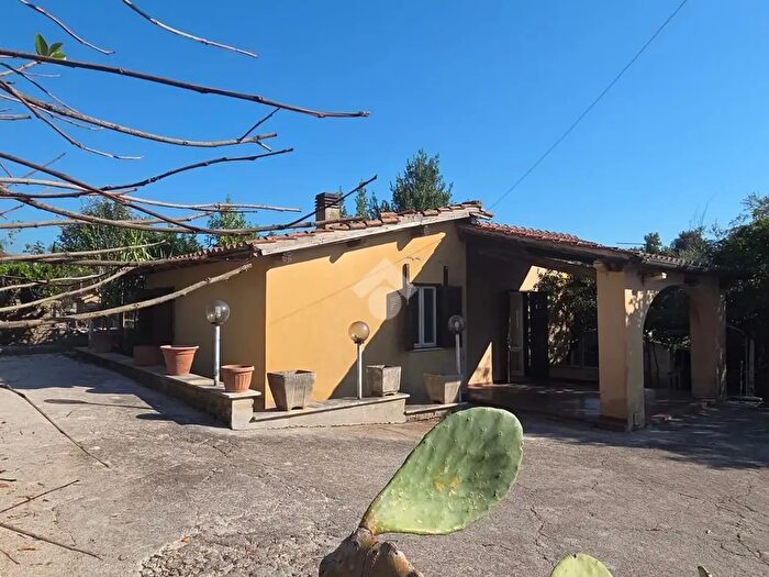 Casa trilocale in vendita in Via del Marco Finlandese, Velletri