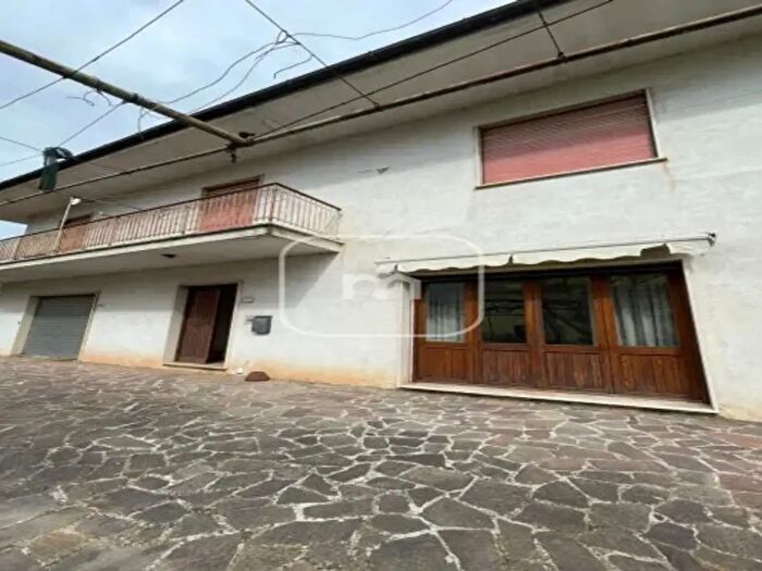 Casa con 6 locali in vendita in Via Guglielmo Marconi, Artena