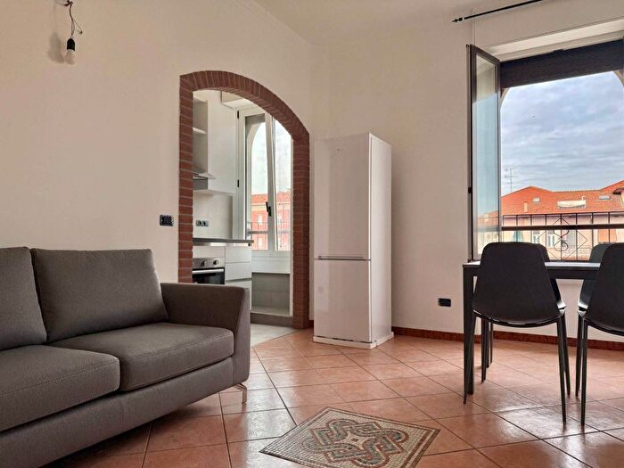 Appartamento bilocale in affitto in Via Cadibona, Molise Cuoco, Milano