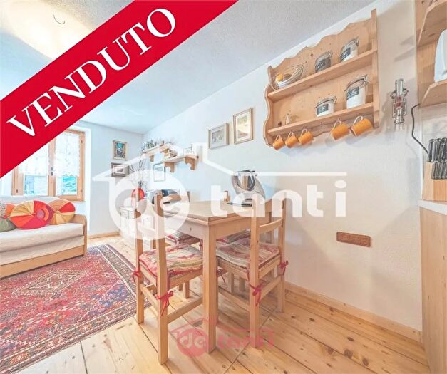 Appartamento trilocale in vendita in Via Pietra Campodolcino So, Campodolcino