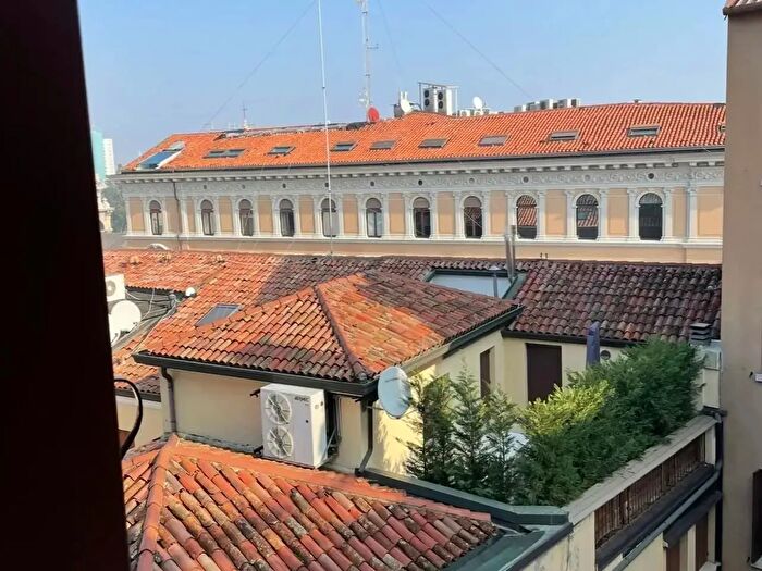 Appartamento trilocale in affitto in Padova