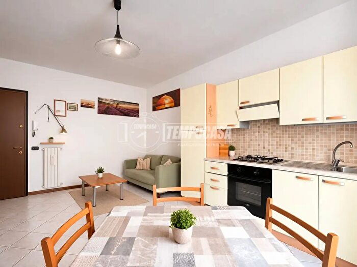 Appartamento bilocale in vendita in Via Wolfgang Amadeus Mozart, Missaglia